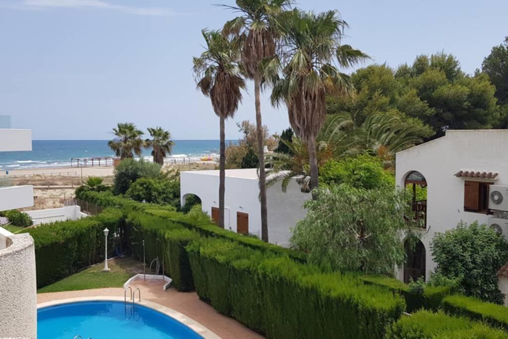 Neu Renoviertes Strandappartment Mit Meerblick Alcossebre Eksteriør bilde